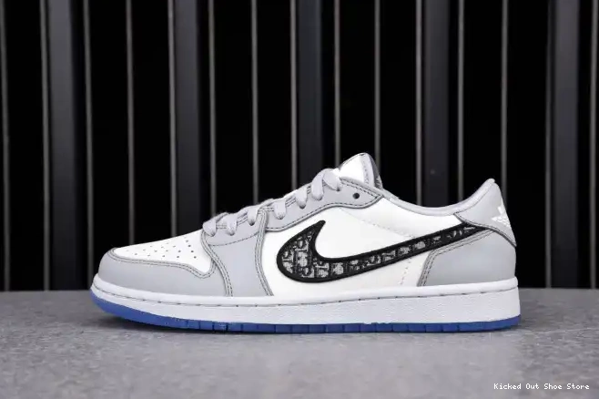 Kicked Out Shoe Store box) 1 DR JORDAN OG X CN8607-002 (DR shoe LOW 0613